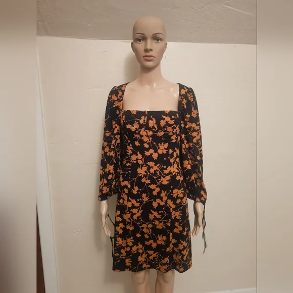 JNSQ Rue  Dress - Picture 10 of 14